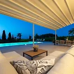 Phillyrea Luxury Вилла *
