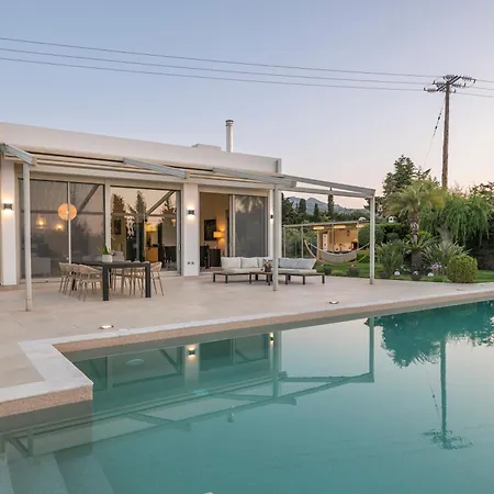 Phillyrea Luxury Villa
