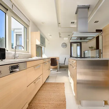 ヴィラ Phillyrea Luxury *