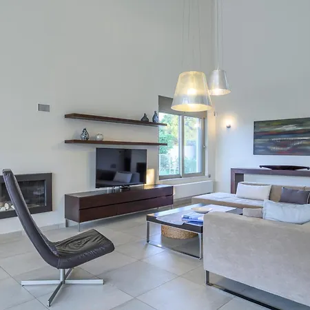 Phillyrea Luxury ヴィラ *